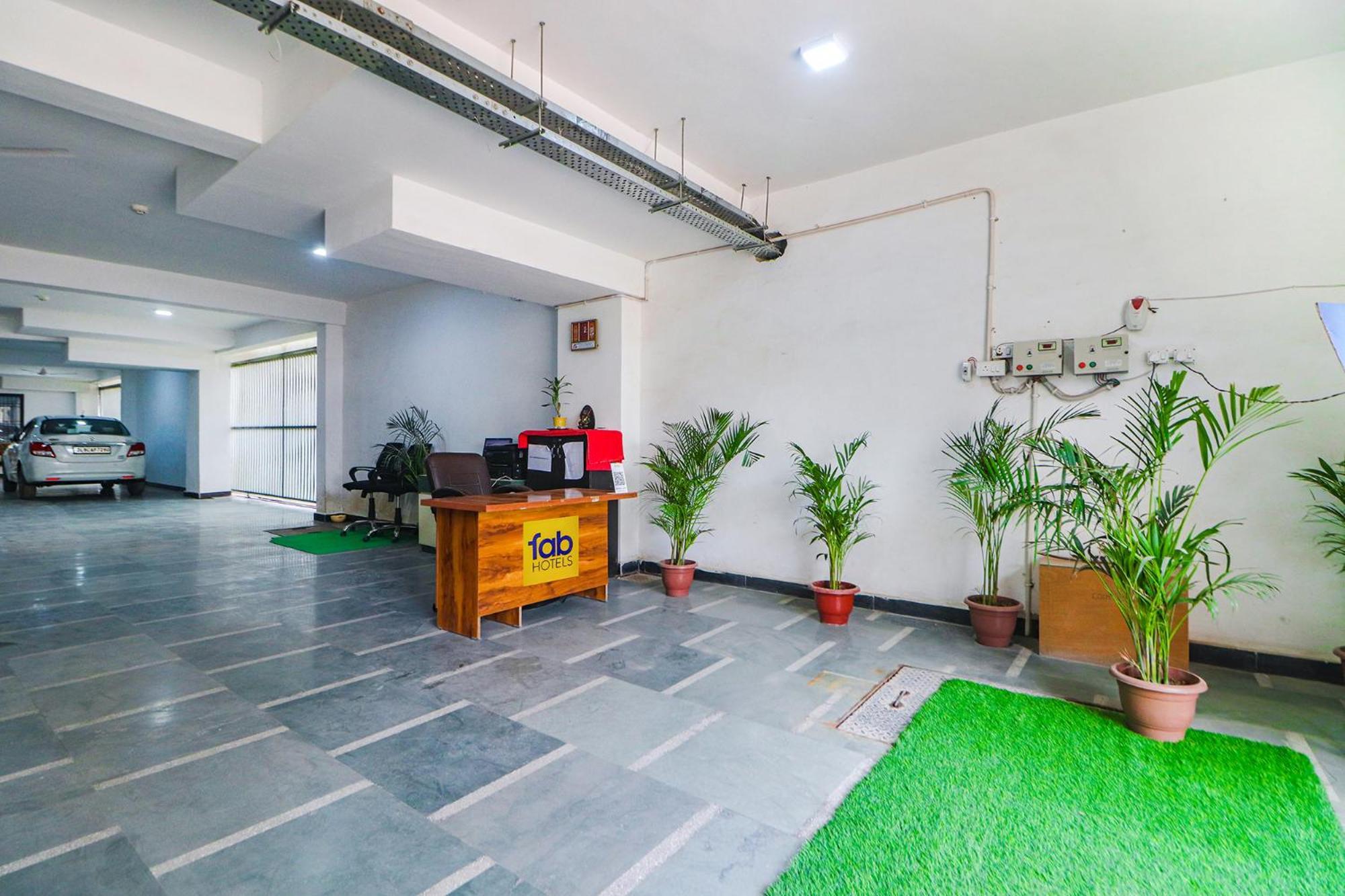 Fabexpress Abode Hotel 3*